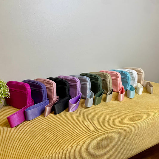 Rue - Nylon Wristlet Wallet - Solid