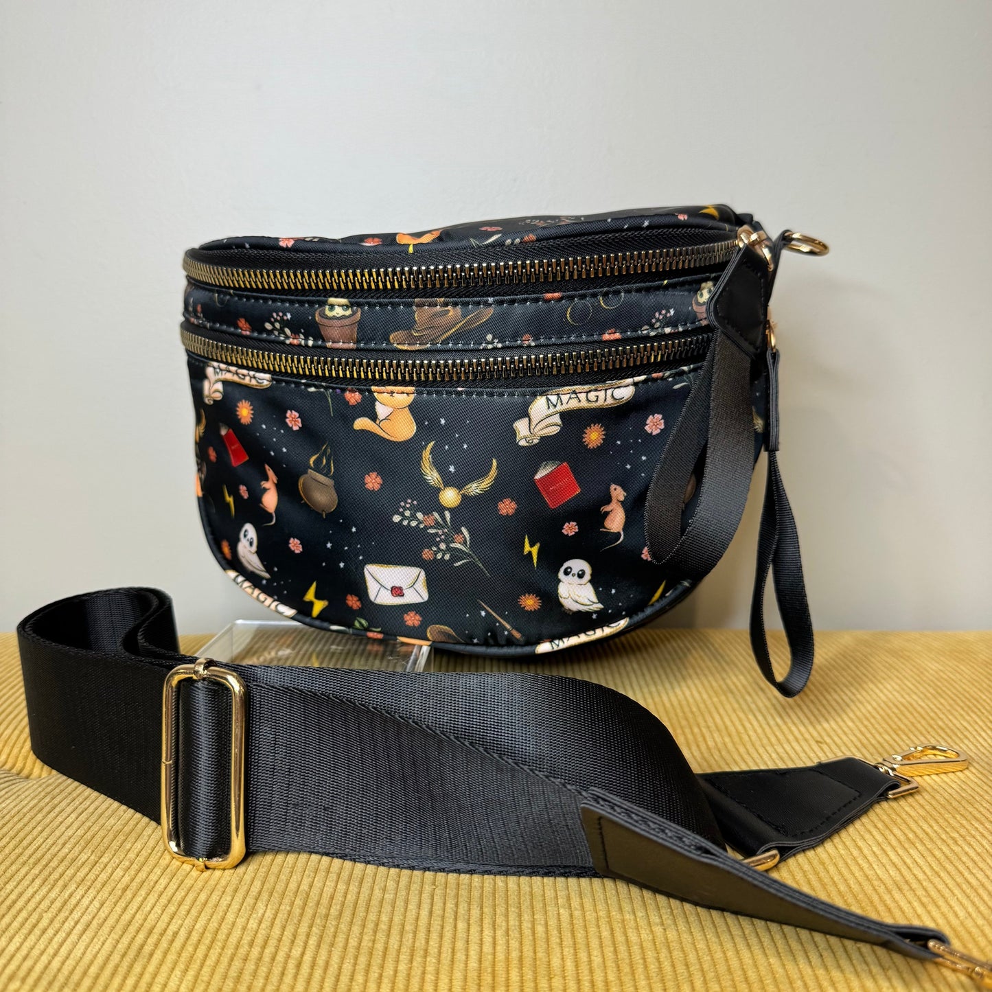 Roni - Nylon Crossbody - Magic - PREORDER