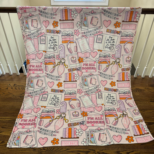 Blanket - Valentine’s Day - Bookish Heart