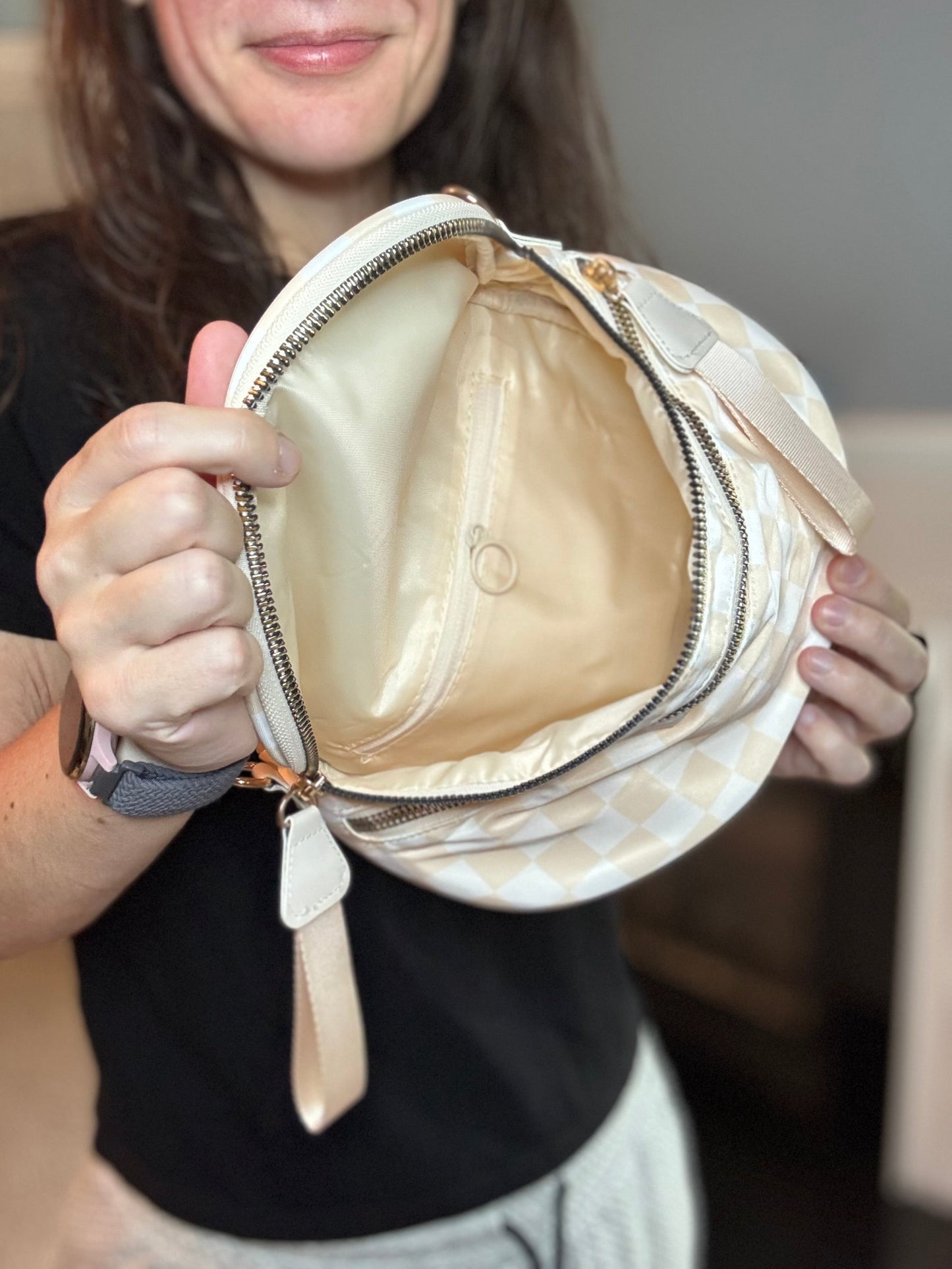 The Roni Nylon Crossbody - Checkered Beige - PREORDER